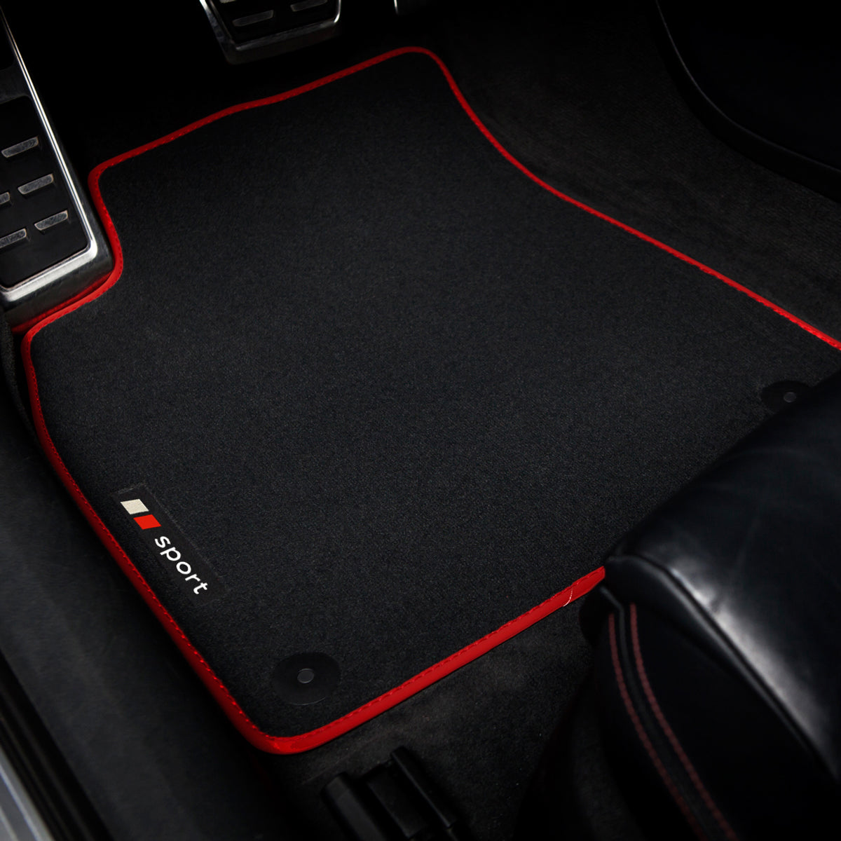 Audi A3 Cabrio Velours-Fußmatten in Originalqualität 2014-2020 – 8V7 – Rot Sport