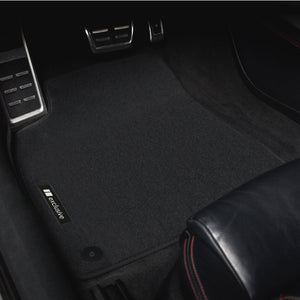 Fußmatten für Audi A8 / S8 D2 Kurzversion 1994–2002 – Velours Black Exclusive – Produktansicht 3
