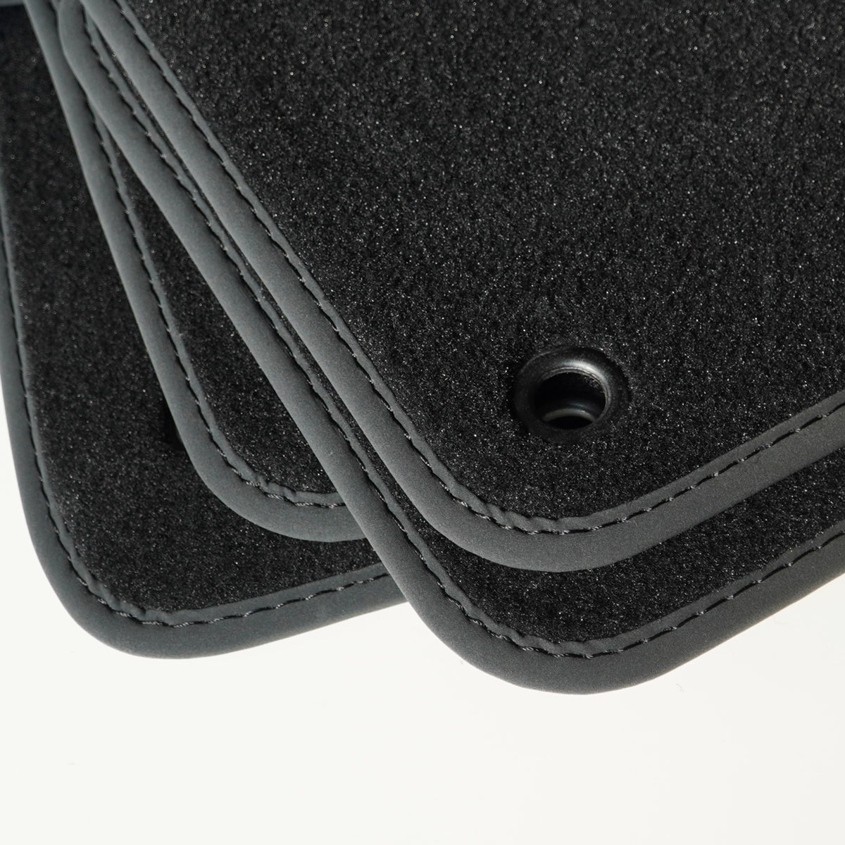 Dodge Grand Caravan 2008-2011 & Chrysler Town and Country 2008-2011 Velours-Fußmatten 1. Reihe – Schwarz