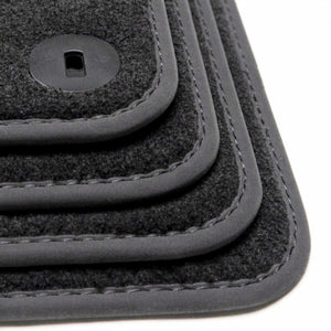 Illustrative black MATWISE velour floor mats – Kia Magentis GD 2001–2005, gallery photo 1