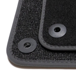 Mitsubishi Outlander 1st Generation Velour Floor Mats 2003–2007 – Black – product view 4