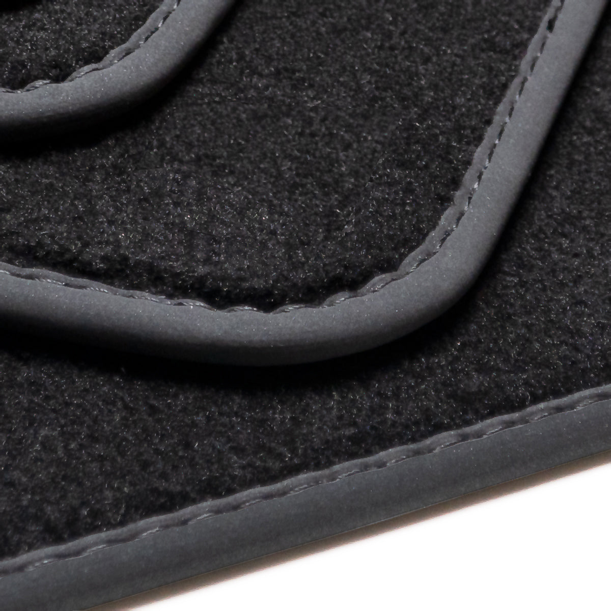 Land Rover Defender 110 Velours-Fußmatten 1990-2006 – L316 – Schwarz
